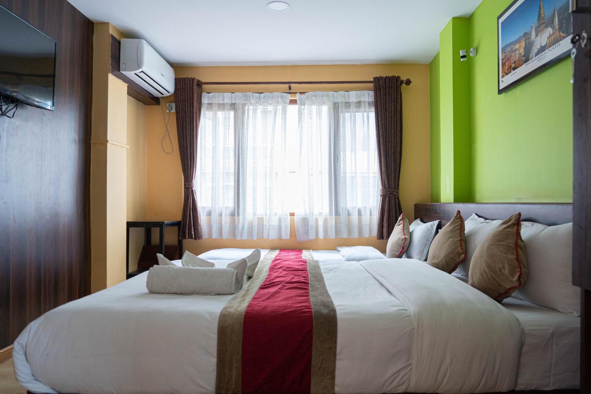 Holiday Hostel Kathmandu Ngoại thất bức ảnh